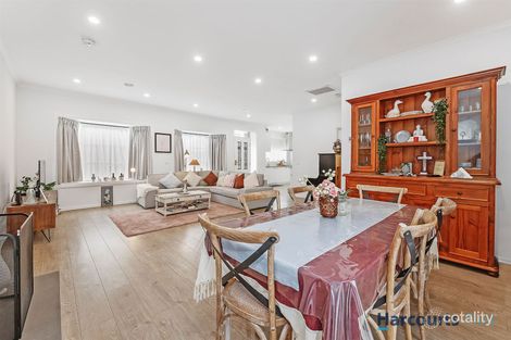 Property photo of 12A Suzanne Court Noble Park VIC 3174