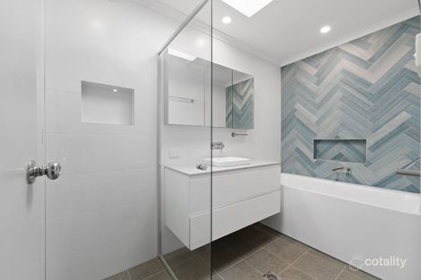 Property photo of 4 Blackwell Circuit Flynn ACT 2615