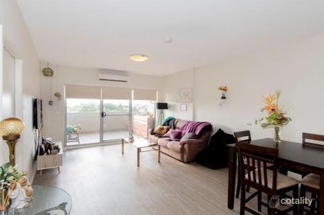 Property photo of 204/215-217 Pacific Highway Charlestown NSW 2290