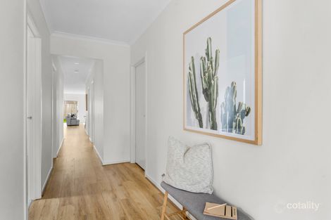 Property photo of 103 Bourbon Road Cranbourne East VIC 3977