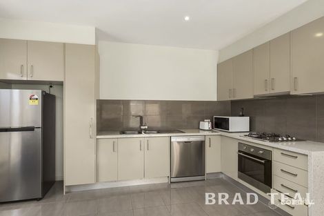 Property photo of 2/581 Pascoe Vale Road Oak Park VIC 3046