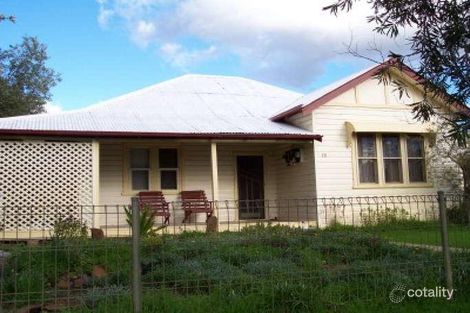 Property photo of 18 Bowen Street Narrabri NSW 2390