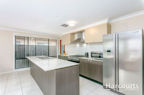 Property photo of 23 Wiseman Circuit Ropes Crossing NSW 2760