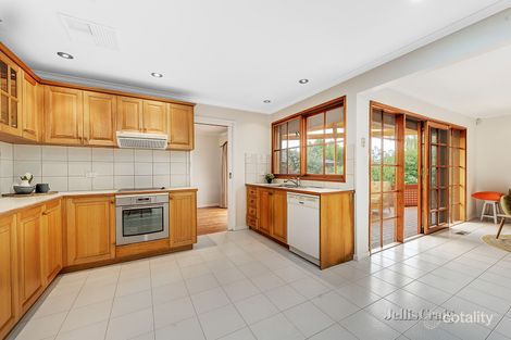 Property photo of 32 Clancys Lane Doncaster VIC 3108