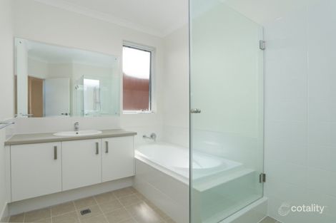 13b Mcmillan St, Victoria Park, WA 6100