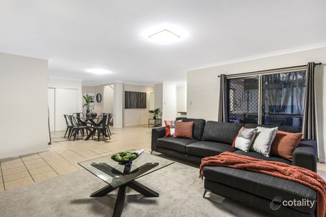 Property photo of 67 Norfolk Place Wishart QLD 4122