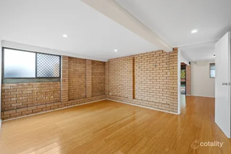 Property photo of 8 Wharf Street Shorncliffe QLD 4017