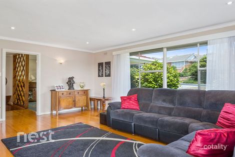 Property photo of 20 St Helens Street Lindisfarne TAS 7015
