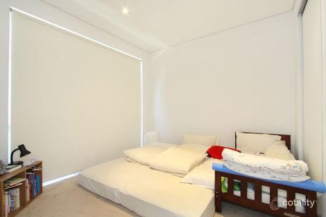 Property photo of 24/210-220 Normanby Road Notting Hill VIC 3168