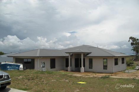 19 Longreach Ct, Tannum Sands, QLD 4680