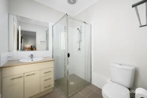 Property photo of 7 Lowe Court Maudsland QLD 4210