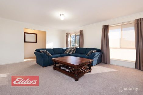 Property photo of 3 Yeates Crescent Meadowbrook QLD 4131