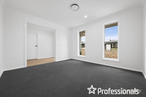 Property photo of 9 Keystone Rise Kelso NSW 2795