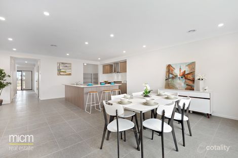 Property photo of 45 Mulloway Drive Point Cook VIC 3030