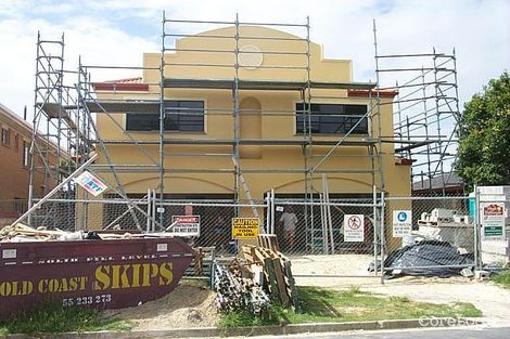 28 Vaggelas Cres, Biggera Waters, QLD 4216