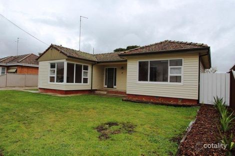 Property photo of 37 Grandview Grove Wendouree VIC 3355
