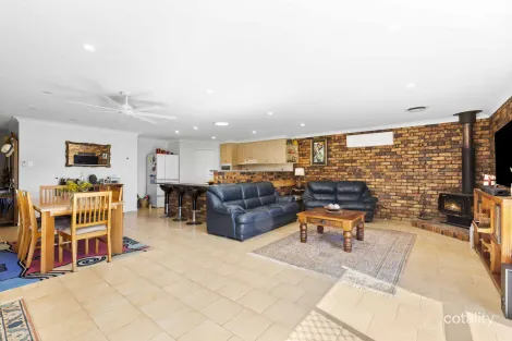 Property photo of 8 Shostacki Road Cabarlah QLD 4352
