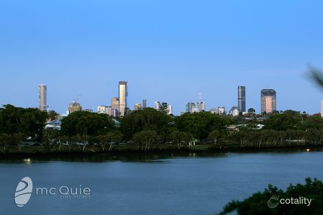 Property photo of 14 Jerdanefield Road St Lucia QLD 4067
