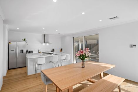 Property photo of 15 Chesterfield Terrace Hilbert WA 6112