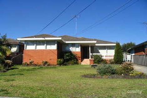 14 Jacaranda Dr, Georges Hall, NSW 2198