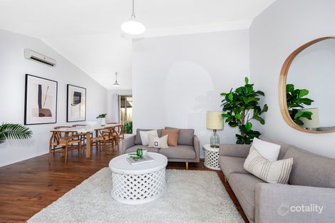 Property photo of 104 James Sea Drive Green Point NSW 2251