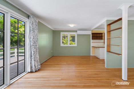 Property photo of 11 Ross Street Mount Lofty QLD 4350