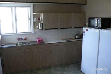 Property photo of 34 Easton Street Silkstone QLD 4304