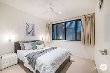 10/33 Parkside Cct, Hamilton, QLD 4007
