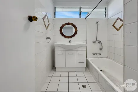 Property photo of 38 Deschamp Street Aitkenvale QLD 4814