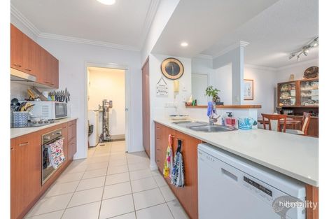 Property photo of 2/2 Oleander Avenue Biggera Waters QLD 4216
