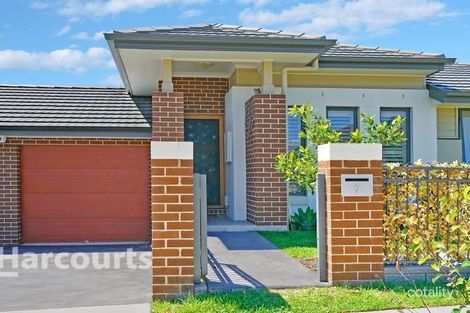 Property photo of 7 Seton Street Oran Park NSW 2570