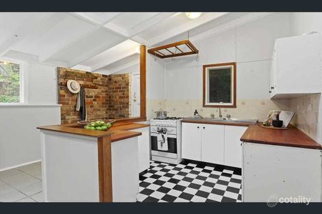 Property photo of 28 Freelander Avenue Katoomba NSW 2780