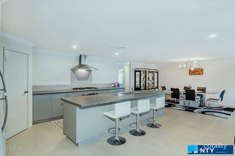 11 Sedano Gld, Landsdale, WA 6065