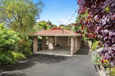61 St Ives Gr, Mount Martha, VIC 3934