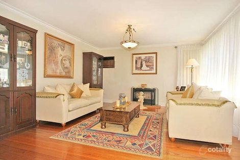 Property photo of 2 Woolwich Drive Mulgrave VIC 3170