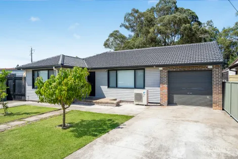 4 Low St, Smithfield, NSW 2164