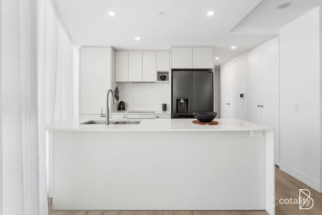 Property photo of 1011/2 Furzer Street Phillip ACT 2606