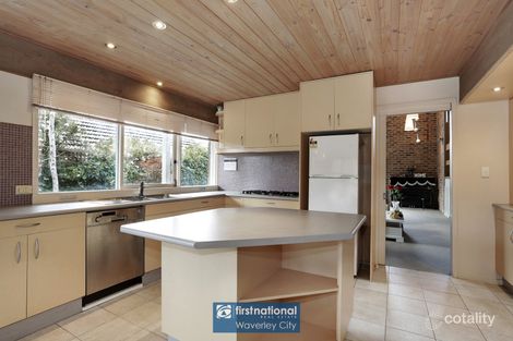 Property photo of 15 Hallows Street Glen Waverley VIC 3150