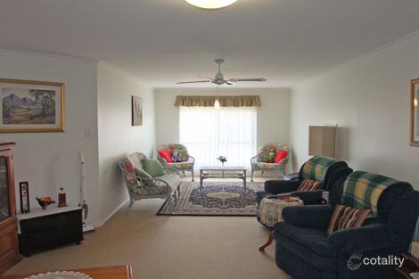 Property photo of 10 Guilmartins Way Tinana QLD 4650