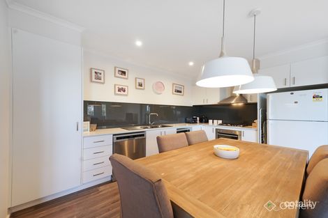 Property photo of 16/7 Cyan Crescent Officer VIC 3809