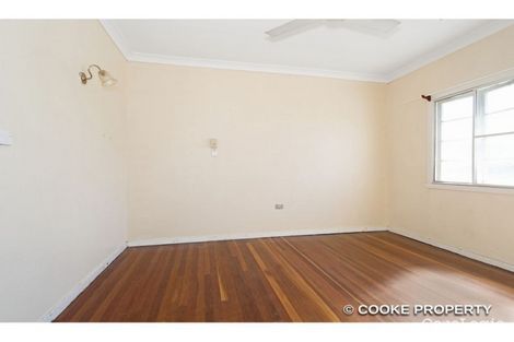 Property photo of 174 Elphinstone Street Berserker QLD 4701