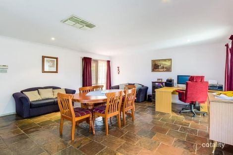Property photo of 3 Mulga Rise Narre Warren VIC 3805
