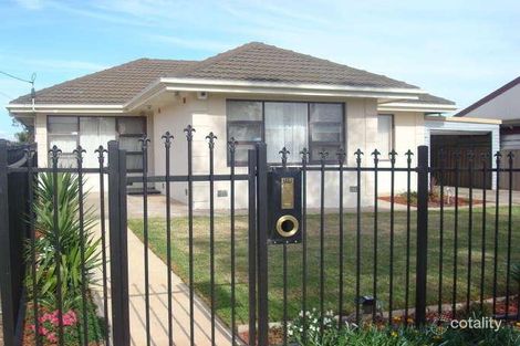 39 Ayredale Ave, Clearview, SA 5085