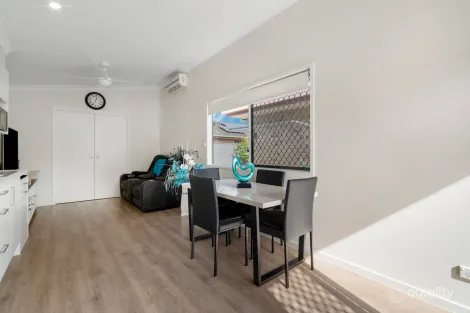 Property photo of 4 Daryl Drive Varsity Lakes QLD 4227