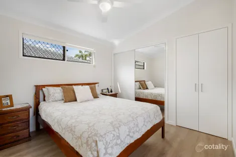 Property photo of 4 Daryl Drive Varsity Lakes QLD 4227