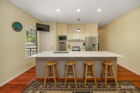 Property photo of 5 Coventry Place Caboolture QLD 4510