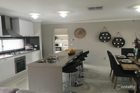 Property photo of 13 Lisburn Street Marong VIC 3515