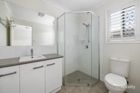 Property photo of 4/7 Gostwyck Street Newtown QLD 4350