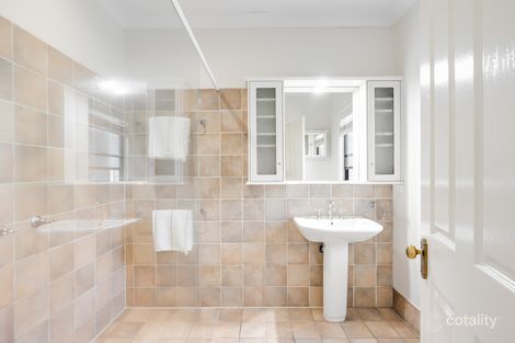 Property photo of 10 Campbell Street East Toowoomba QLD 4350