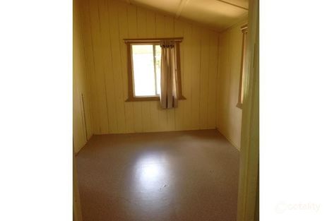 Property photo of 18 Albert Street Millmerran QLD 4357